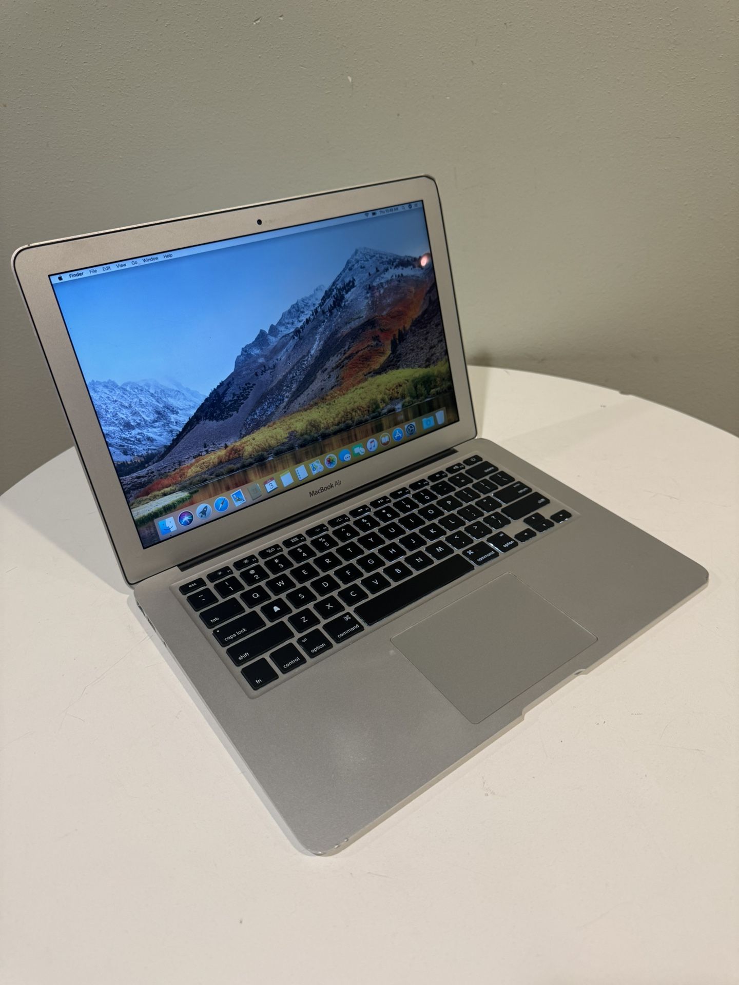 Apple MacBook Air i5 Laptop PC Computer MacOS High Sierra