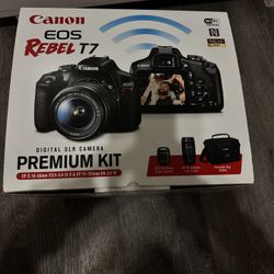 DIGITAL SLR CAMERA PREMIUM KIT/ CANON EOS REBEL T7