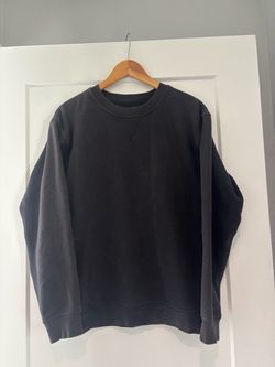 Lululemon Black Crewneck Sweatshirt