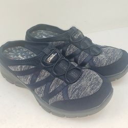 Skechers Womens 8.5 M Relaxed Fit Air-Cooled Memory Foam Slip On Shoes 49316