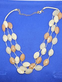 VINTAGE AVON Triple Strand Glass Bead Necklace