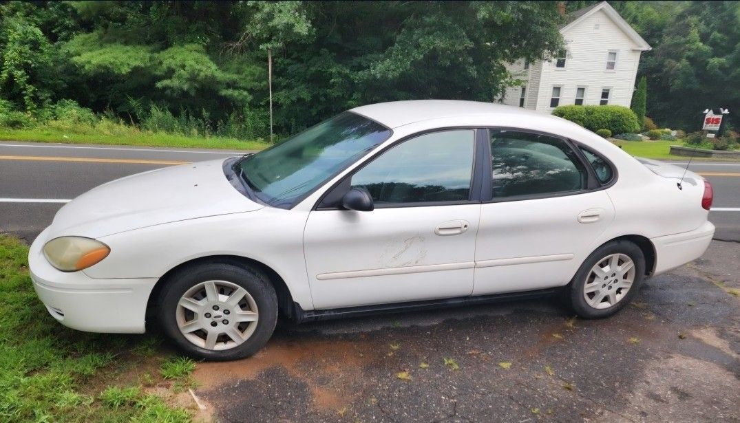 2007 Ford Taurus