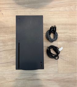Xbox Series X 1TB Disc Console – Excellent Condition – Cables Included