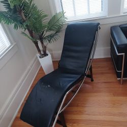 Leather Chair And Stand