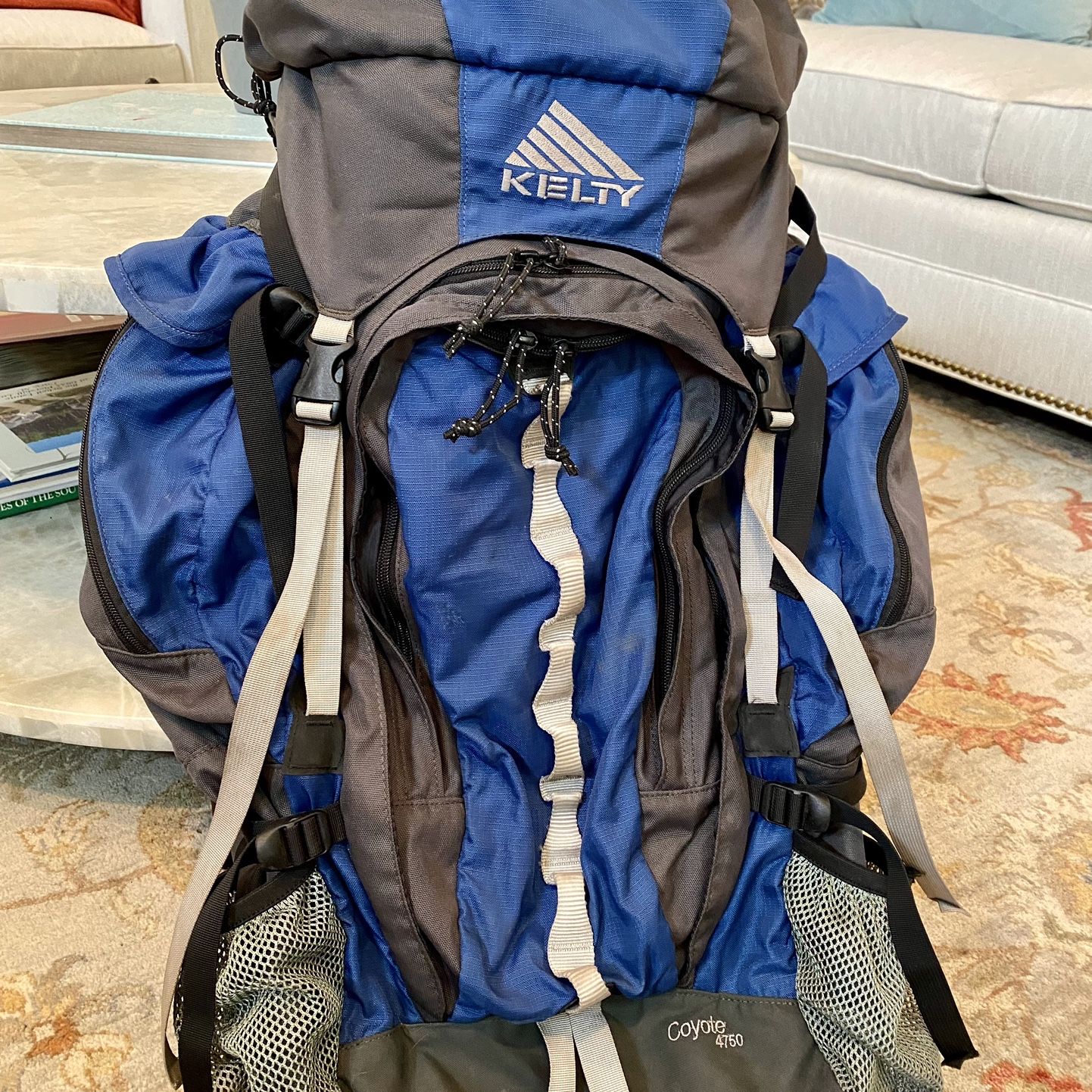 kelty backpack 4750 KELTY Coyote 4750 Patriot Blue Internal Frame Backpack for Sale in Cary, NC