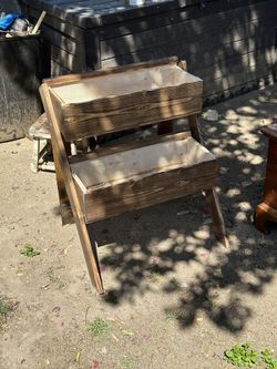 Cute Two Tiered Planter☀️