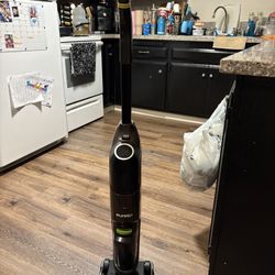 Eureka Mop Vacuum 