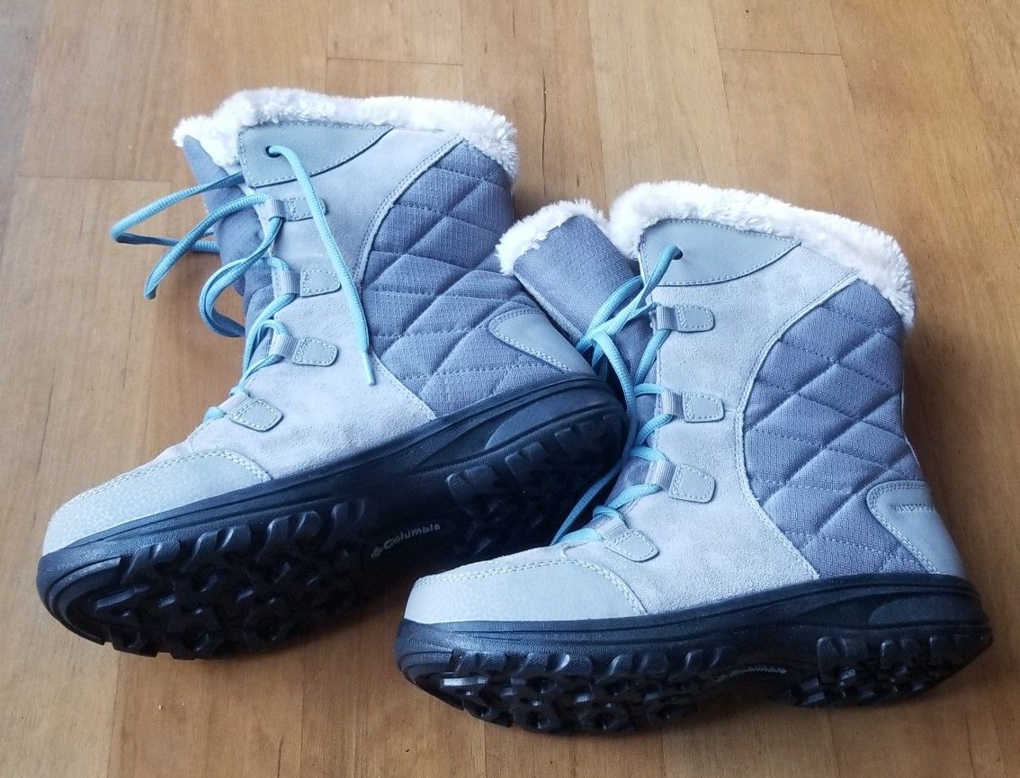 Columbia Women Winter Boots Size 9 $40