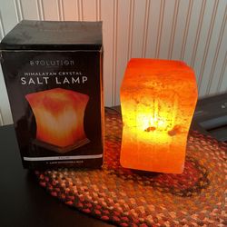 Himalayan Crystal Pink Salt Lamp New