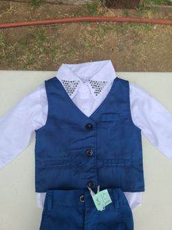 2T Boys Suit 