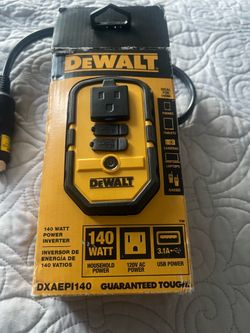 deWalt 140 W  power inverter