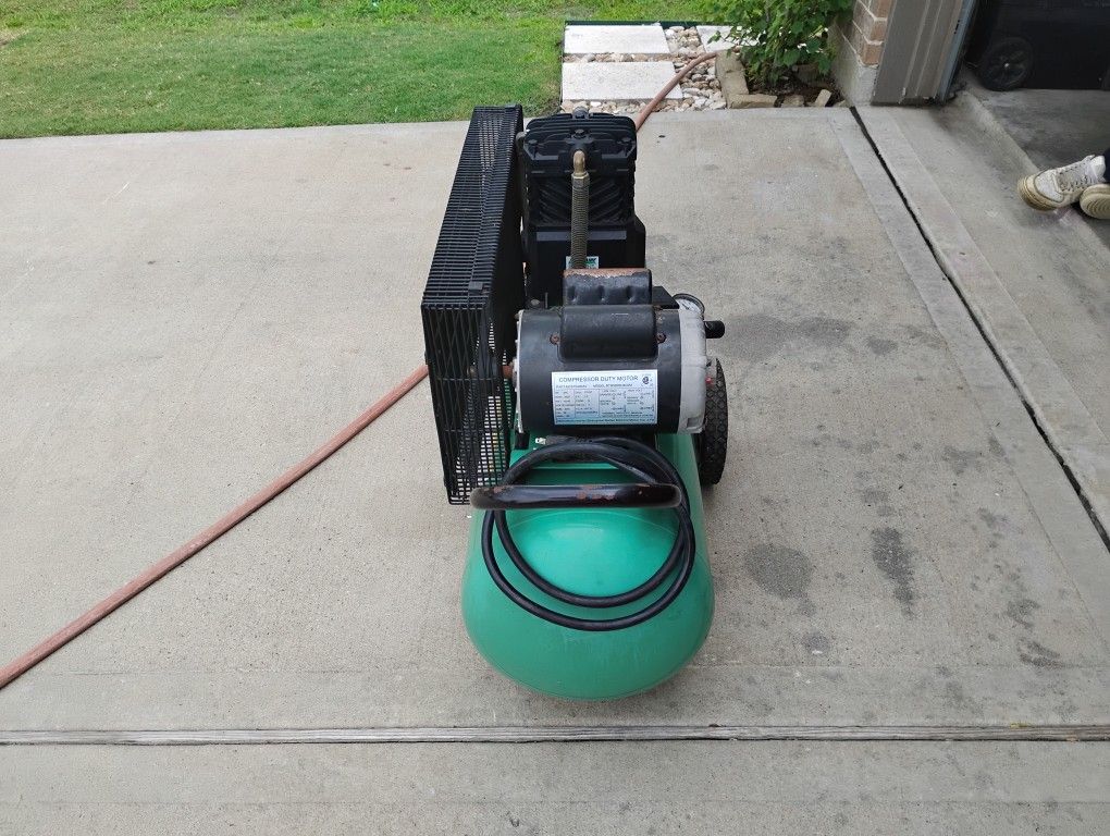Air Compressor Electric 20 Gallon