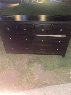 Free dresser ikea