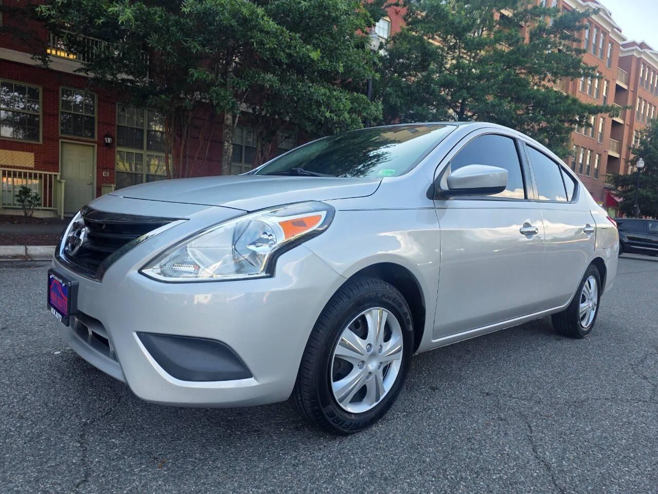 2019 Nissan Versa