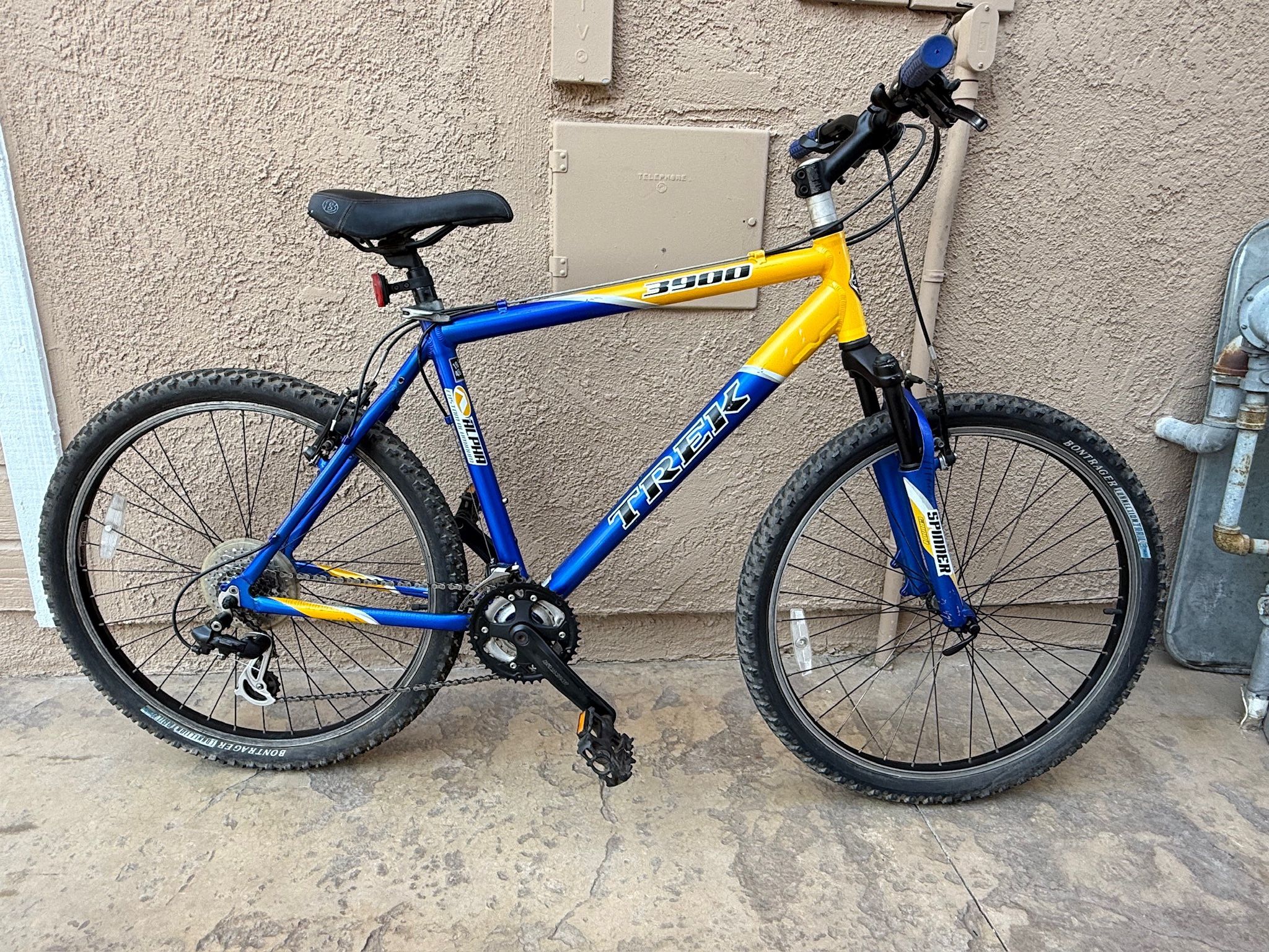 Trek 3900 Mountain Bike Shimano Acera Super Lightweight Trail Mtb  This bike is fully tuned, dialed in and ready to ride, it does not need anything. P