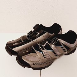 BIKE Shoes Specialized Size 9