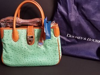 Dooney and Bourke Purse hand bag