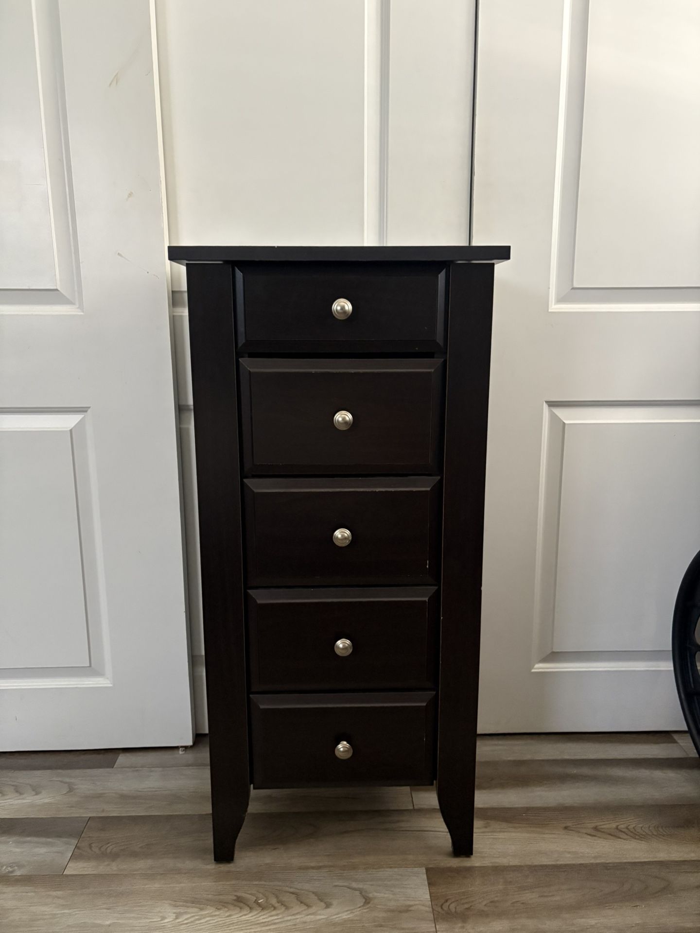 Room Drawer