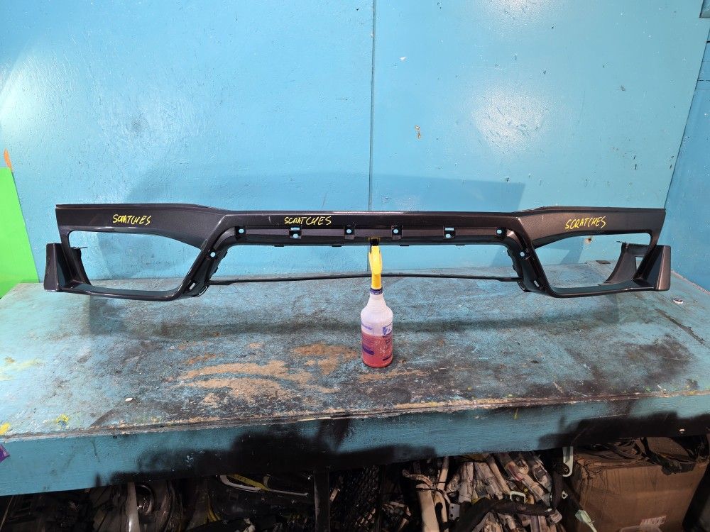 GTR 2017 2018 2019 2020 REAR BUMPER VALANCE OEM