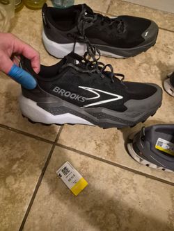 Brooks Caldera Trail Running Shoes Men’s Size 12 – Like New