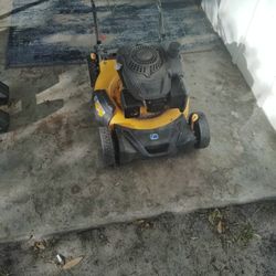 Lawnmower 