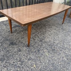 MID CENTURY COFFEE TABLE $75