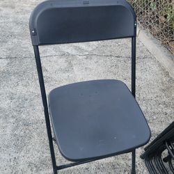 15 Black Chairs