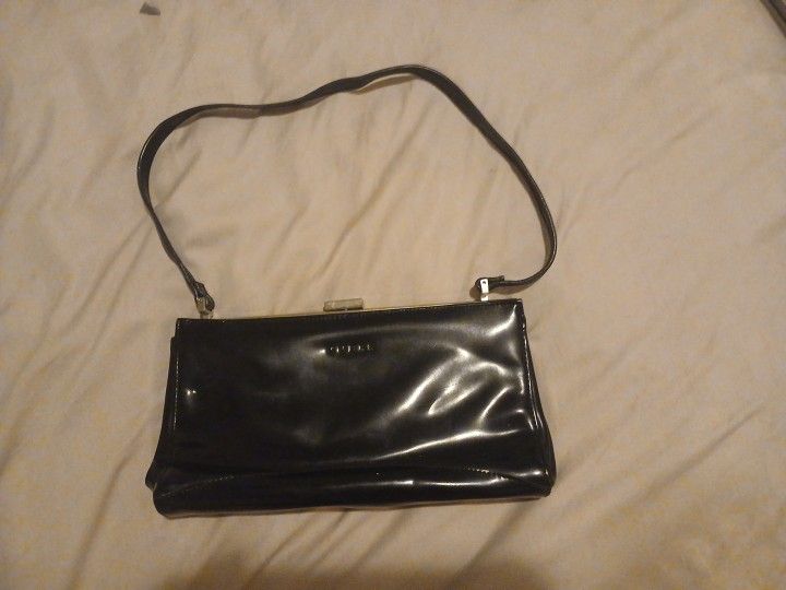 Guess Vintage Black Patent Snap Clutch Patent Strap Pocette Bag