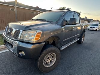 Nissan titán