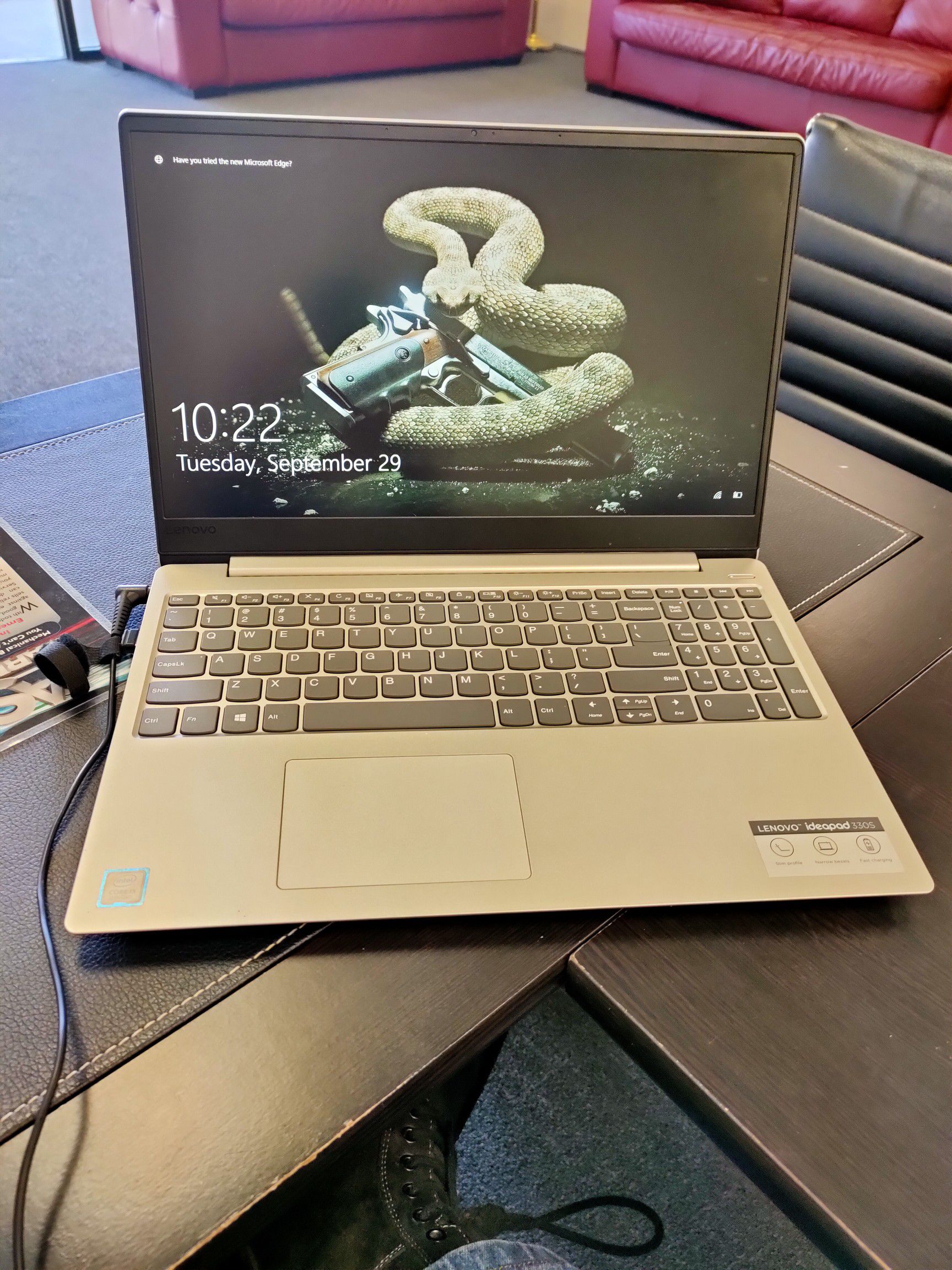 Laptop Lenovo ideapad 330S intel i5 8th Gen. 🤏 Super thin, Like new
