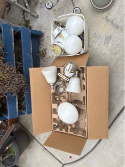 Lighting fixtures