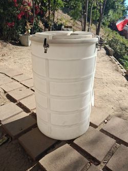 70 gallon barrel container