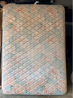 Full Size Mattress/Original Mattress Factory