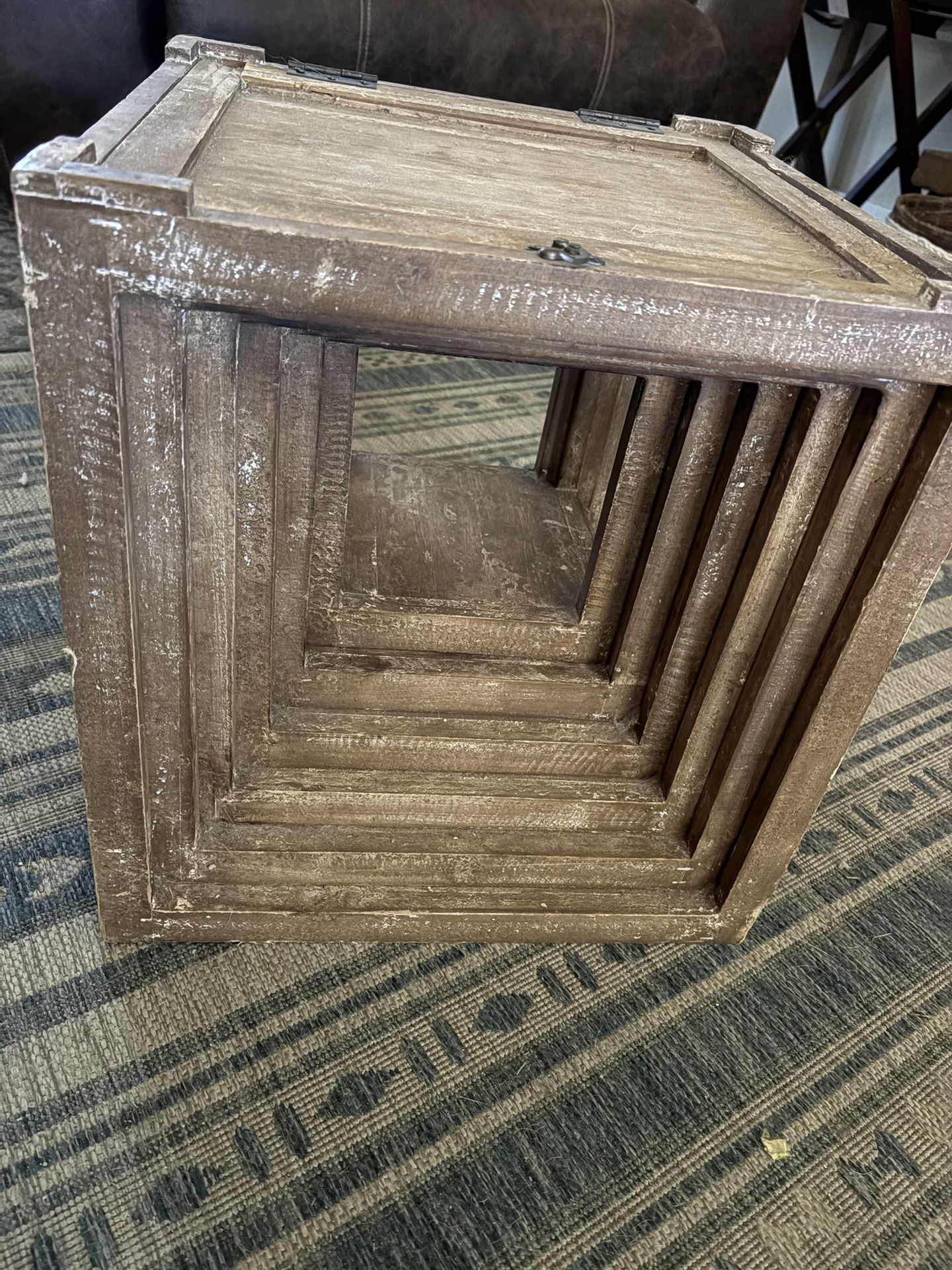 Nesting Tables (6)