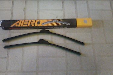 Aero windshield wipers brand new in box