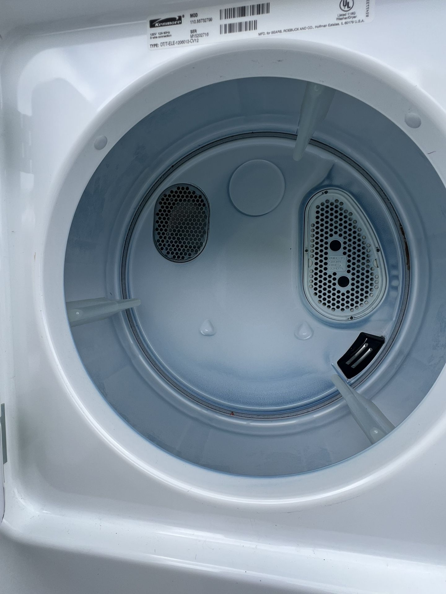 Laundry & Dryer 
