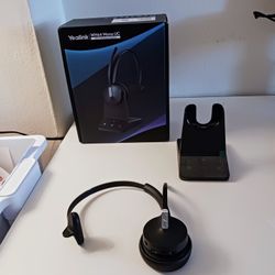 Yealink BH70 Mono Wireless Headset with Mic for Work, Bluetooth Headphone Teams Certified, up to 35h Talk Time, 91g Lightweight Comfort, USB-C to A
On