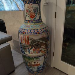 Elegant 5ft Chinese Vintage Vase Worth $12,000! – Rare Collector’s Piece