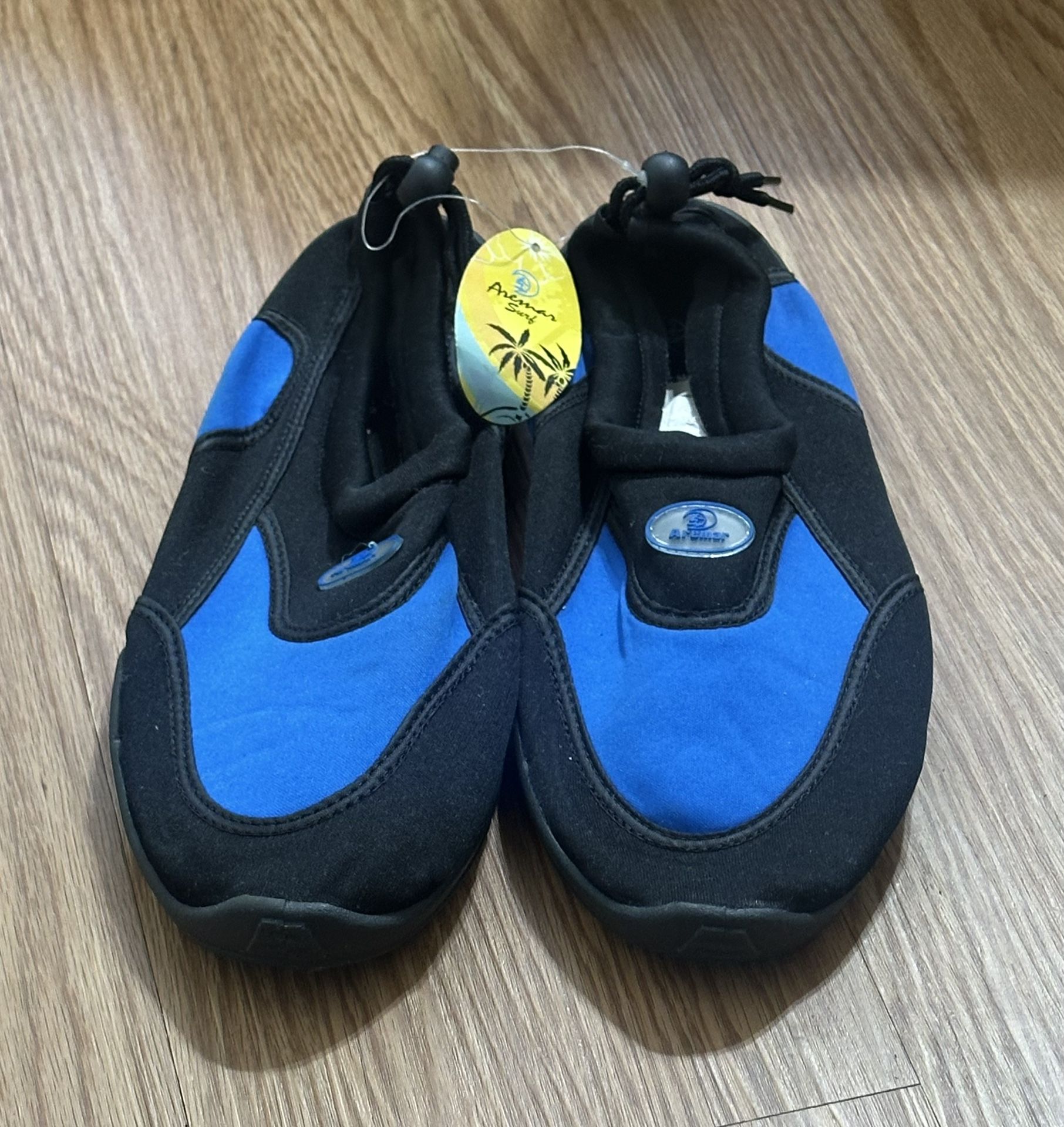 Maui And Sons Slip On Water Shoes Black Blue Men’s Size 12 Easy Breath Mesh Top
