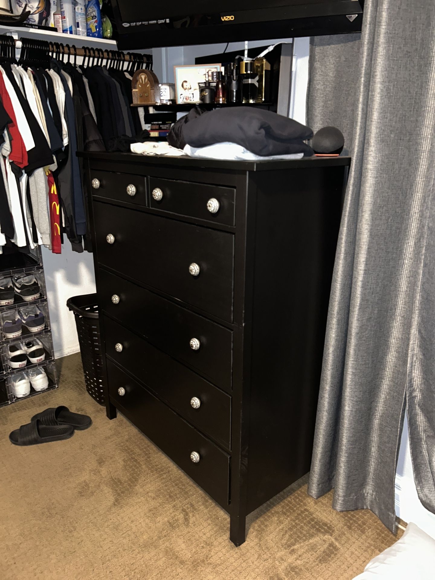 Black Dresser