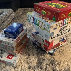 Assorted board games 