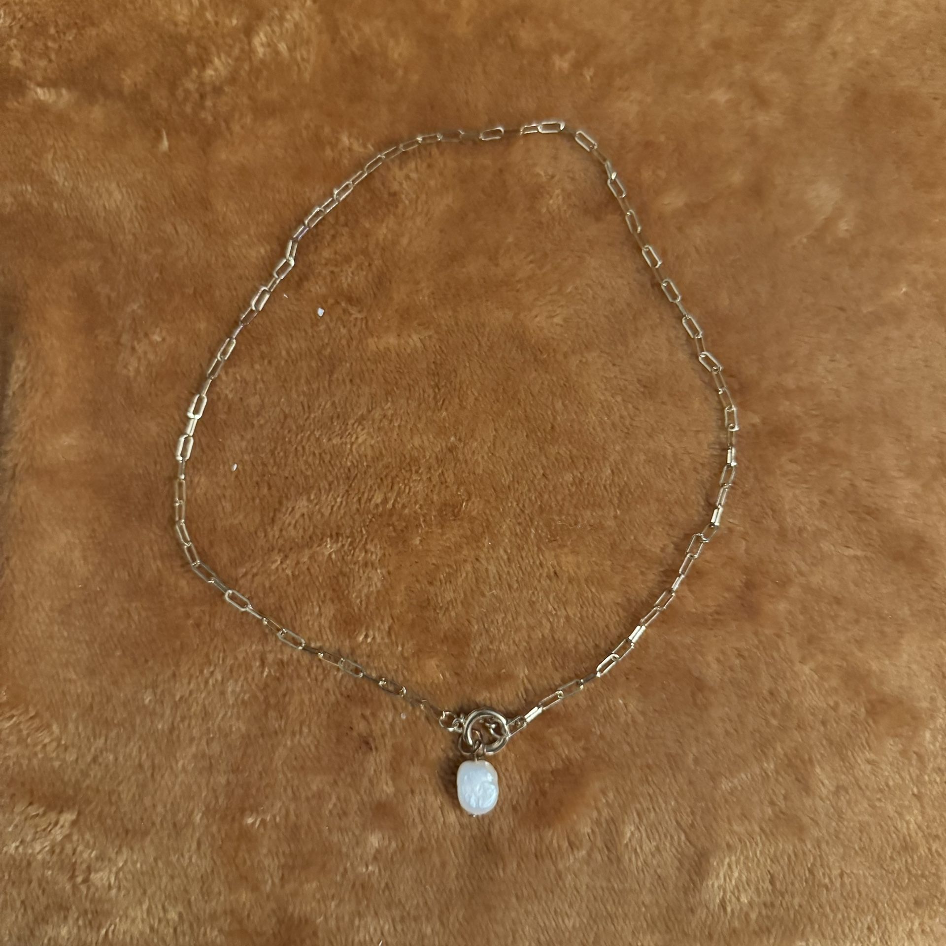 Gold Pearl Necklace