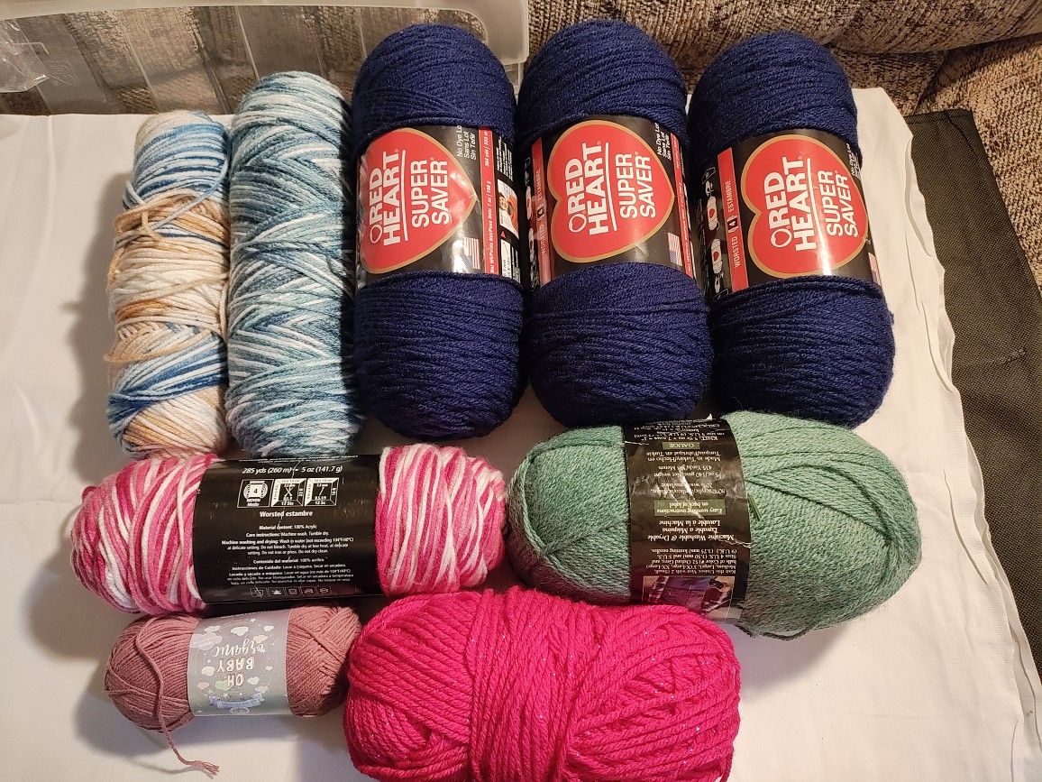 Yarn. Top 3 Right Are Large 7oz 