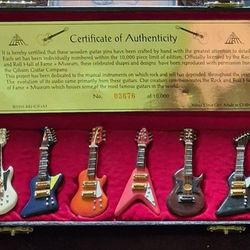 Vintage wooden guitar pins Like New