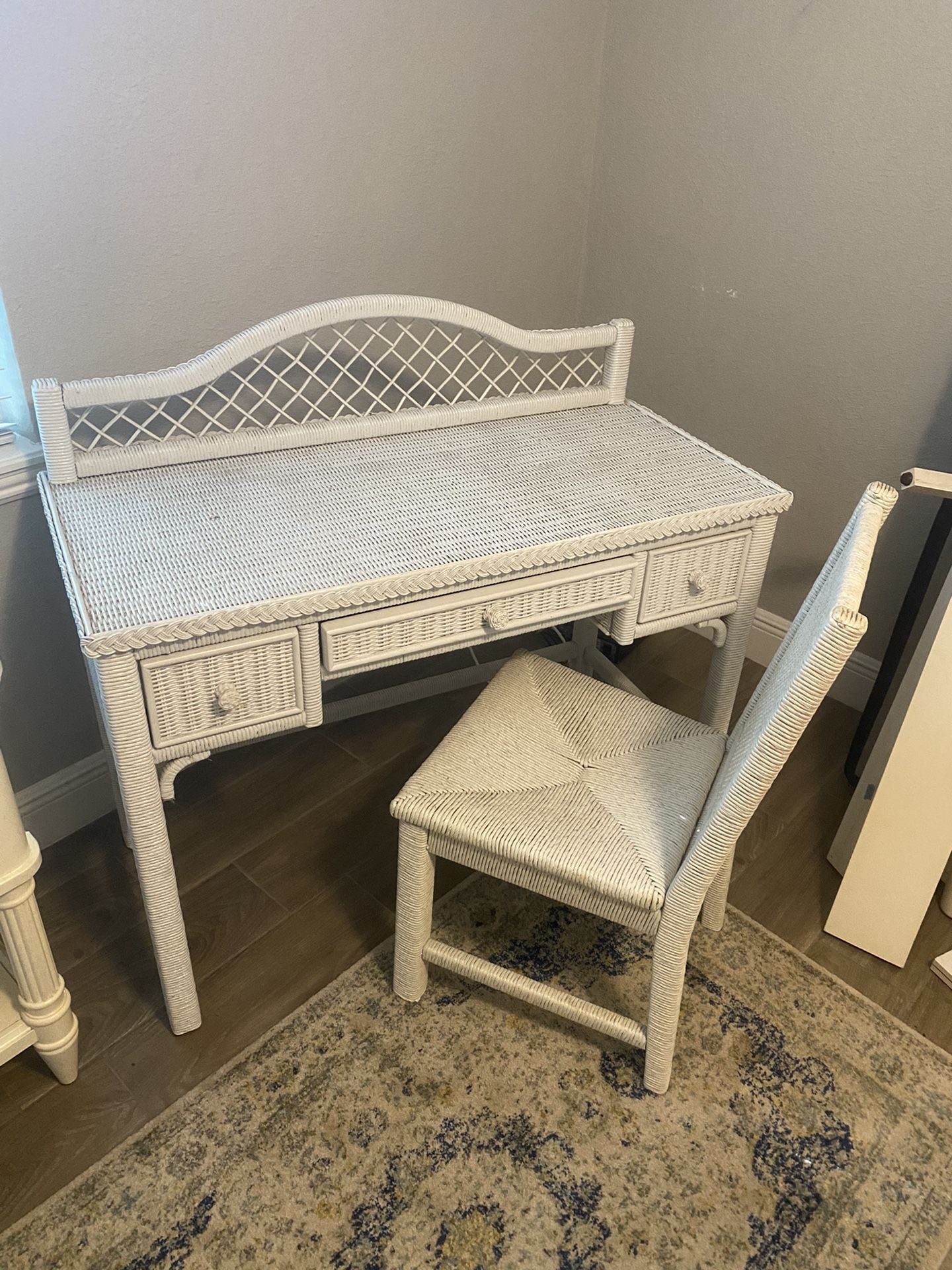 Henry Link White Wicker Vanity Desk and Matching Wicker Chair