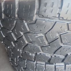 TOYO OPEN COUNTRY TIRES AT