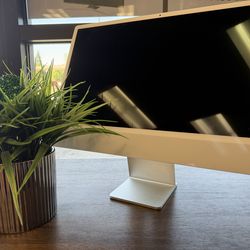 🍀St. Paddy’s Day Sale🍀 iMac 24” 2021 - M1 8GB RAM 256GB SSD