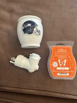 New Seattle Seahawks Scentsy Warmer