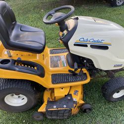 Cub Cadet Riding Mower 46” 