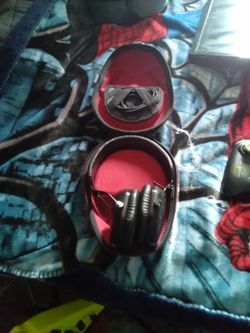 M100 V Moda Headphones